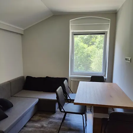 Apartment Pirken Hammer Brezova (Karlovy Vary)